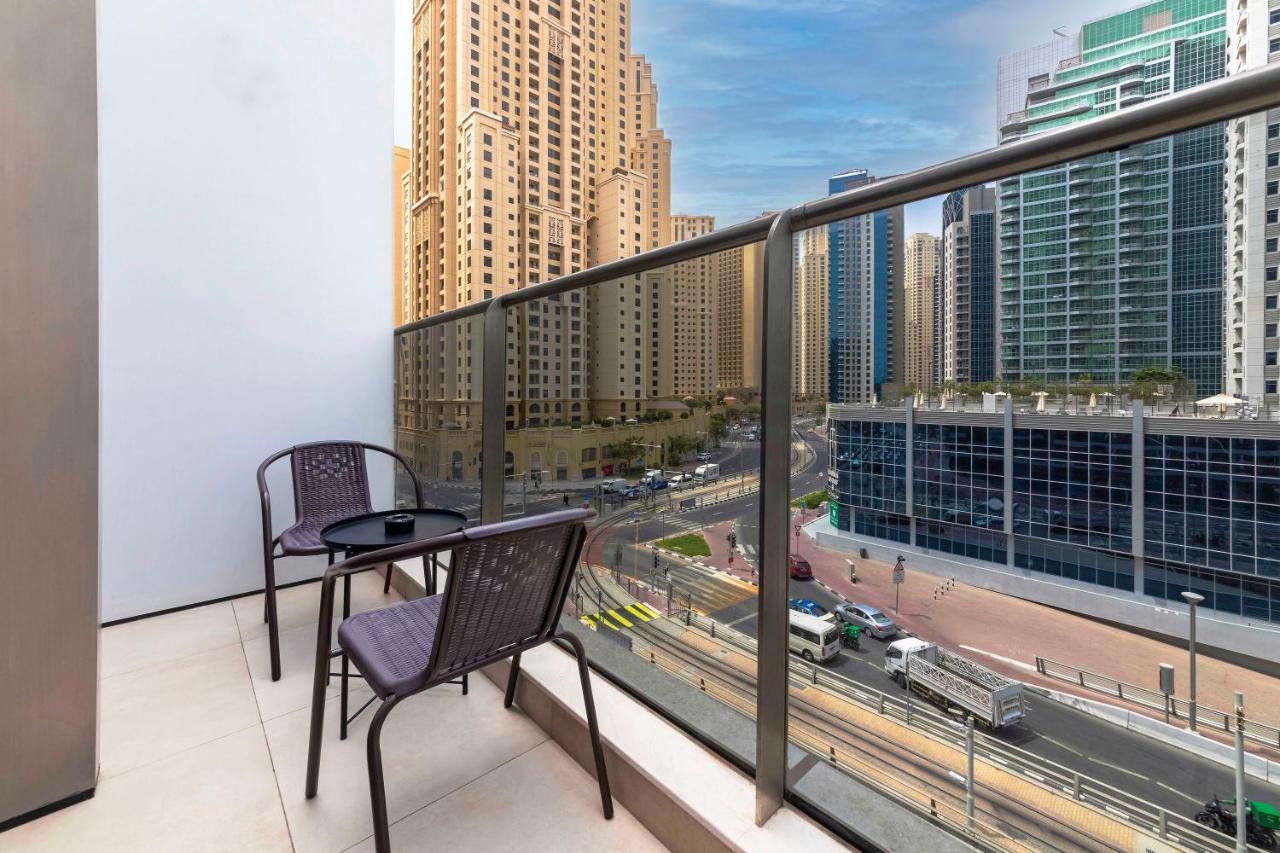 Maison Privee - Premium Apt In Sparkle Towers Next To Jbr Beach With Amazing Facilities Dubai Exteriör bild